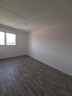 T5- 37 RUE GEORGES DE MANTEYER 38100 GRENOBLE - Photo 1
