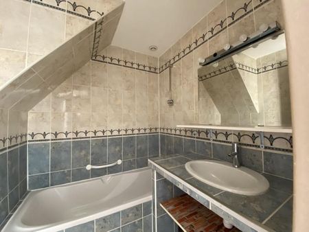 Location Appartement 3 pièces 52m² ARES 33740 - Photo 3