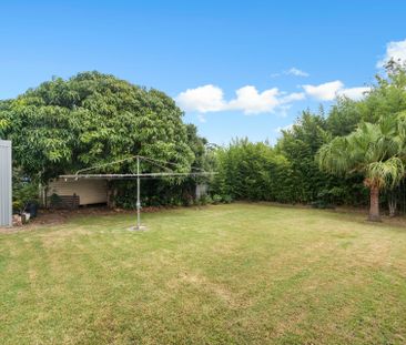 Renovated family home in flood free location - Photo 1