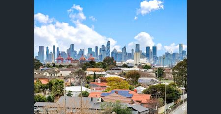 Stylish City Living with Spectacular Views! - Photo 3