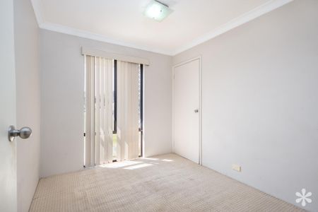 31 Collins Road - Photo 4