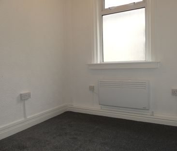 Warbreck Hill Road Flat 2 - Photo 5