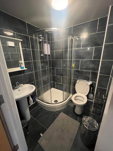 Wyngate House - Baker Lane - Photo 5