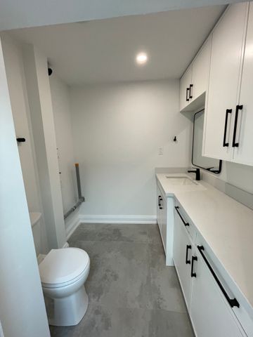 For Lease - 754 Queen Street Unit# 3, Toronto, Ontario - Photo 3