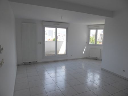 APPARTEMENT T4 A LOUER - Photo 3