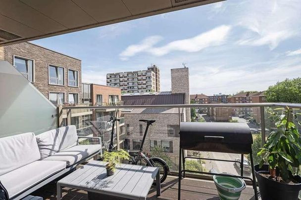 Frampton Park Road, Hackney, E9 - Photo 1