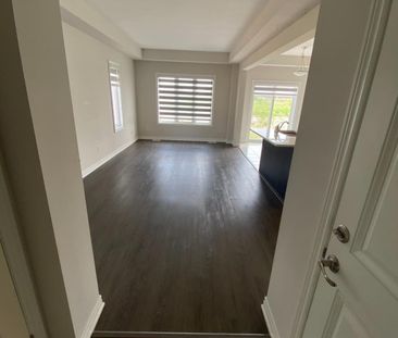 For Lease - 57 Sycamore Street, Welland, Ontario - Photo 1