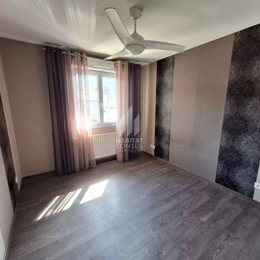 Appartement Type 2 au dernier étage - Photo 1
