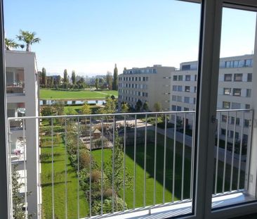 Stilvolle und moderne Wohnung mit zwei Balkonen - Photo 1