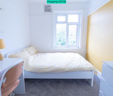 6 bedroom semi-detached house to rent - Photo 3