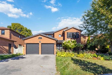 For Lease - 14 Fallingbrook Street, Whitby, Ontario - Photo 5