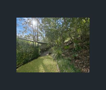 35 Buckland Street, Holland Park West, Qld 4121 - Photo 1