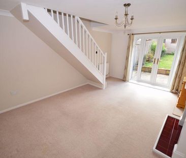 2 bedroom terraced house to rent - Photo 2