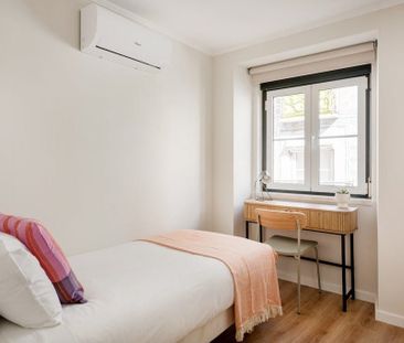 Travessa do Caldeira, Lisbon, Lisbon 1200-177 - Photo 3