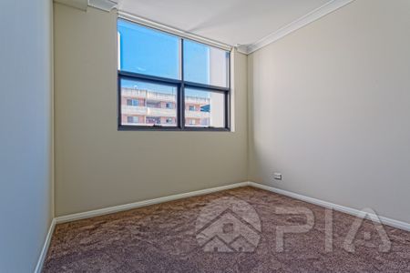 Available SOON! Modern 1 bedroom apartment with Gas, Electricity,Water Bills included - Photo 5