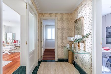 4 room luxury penthouse for rent in Madrid, Spain - Photo 5