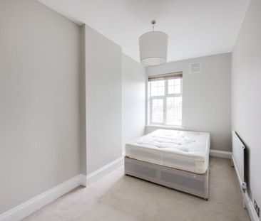 2 Bedroom Apartment To Let - Photo 3