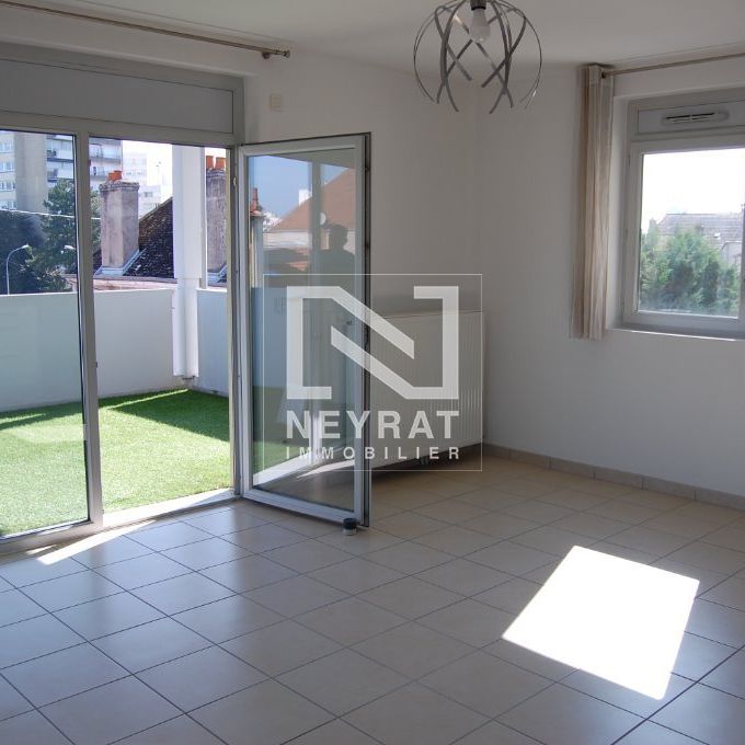 Location Appartement 2 pièces 54m² CHALON SUR SAONE 71100 - Photo 1