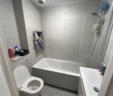 Studio to rent - Photo 5