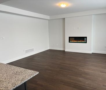 For Lease - 275 Rosenberg Way Unit# UPPER, Kitchener, Ontario - Photo 2