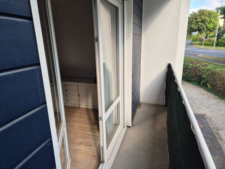 A LOUER Appartement Meublé 50000 Saint-lo 1 pièce(s) 36 m2 - Photo 3