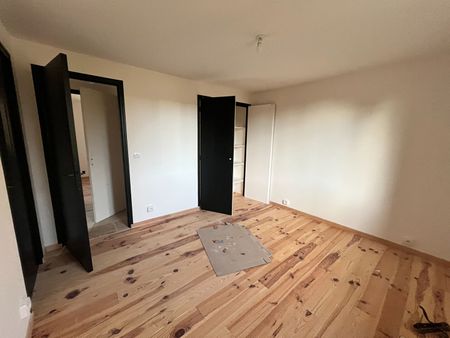 Location maison 4 pièces, 90.00m², Prayssac - Photo 4