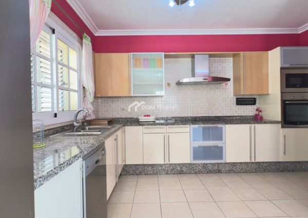 Chalet pareado · Alquiler a largo plazo ·