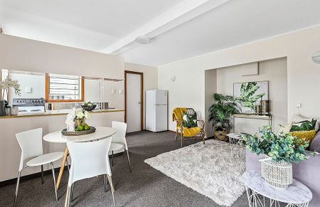 Charming 1 bedroom flat in Northland - Photo 3
