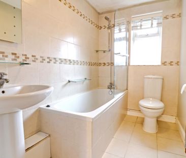 Off Langley Road - 2 bed Detached House... - Photo 6