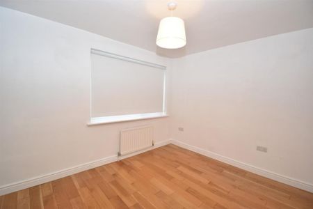 4 bedroom house to rent - Photo 3