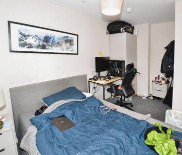 2 bedroom flat to rent - Photo 6