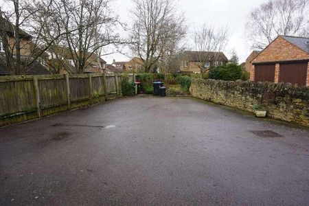 Spinney Cottage, Crofts End, Sherington, MK16 - Photo 3