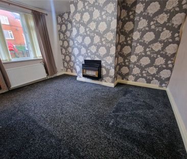 Moorside Road, Dewsbury, WF13 - Photo 6