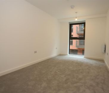 Worrall Street, Salford - Photo 3