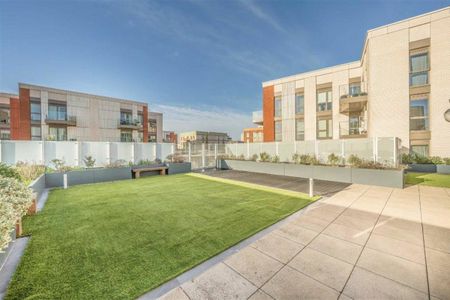 Malthouse Road, Nine Elms, SW11 - Photo 4