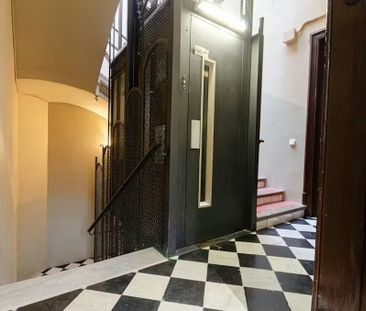 Carrer de Santa Anna, Barcelona, Catalonia 08002 - Photo 2