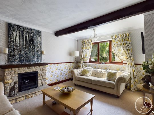 Rockingham Court, Towton, Tadcaster - Photo 1