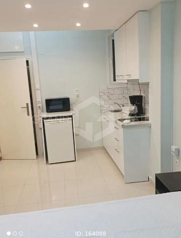 Διαμέρισμα για ενοικίαση Βαρνάβα (Παγκράτι) - Φωτογραφία 2