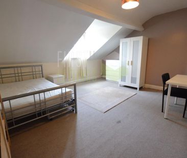 5 bedroom terraced house to rent - Photo 4