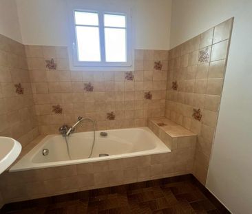 Location Maison 4 pièces 69m² AUXERRE 89000 - Photo 6