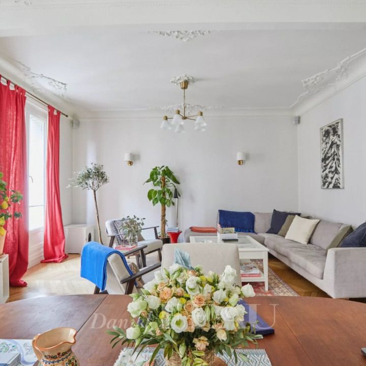 Appartement • Ecole Militaire - Photo 1