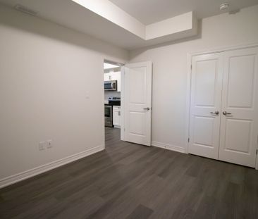 **GORGEOUS** 1 BEDROOM LOWER UNIT IN ST. CATHARINES!! - Photo 3