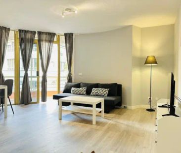 Apartamento en alquiler en Calle Mediterráneo - Photo 2