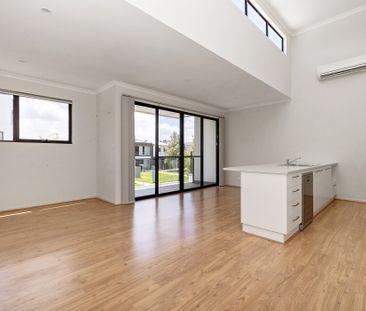 39 Hunt Street, Lightsview SA 5085 - Townhouse For Rent | Domain - Photo 1