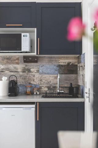 Kelvin Road - Photo 4