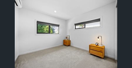 Stylish & Private 2-Bedroom Home - Photo 5