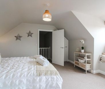 2 bedroom semi-detached house to rent - Photo 3