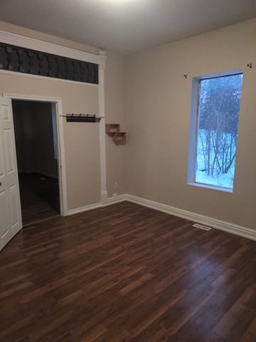 For Lease - 19734 Airport Road Unit# Main Fl, Caledon, Ontario - Photo 4
