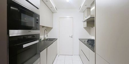 Appartement te huur in Merksem voor € 925 met 2 slaapkamers - Foto 4