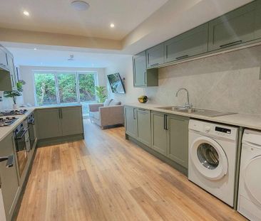 10 bedroom house of multiple occupation to rent - Photo 6